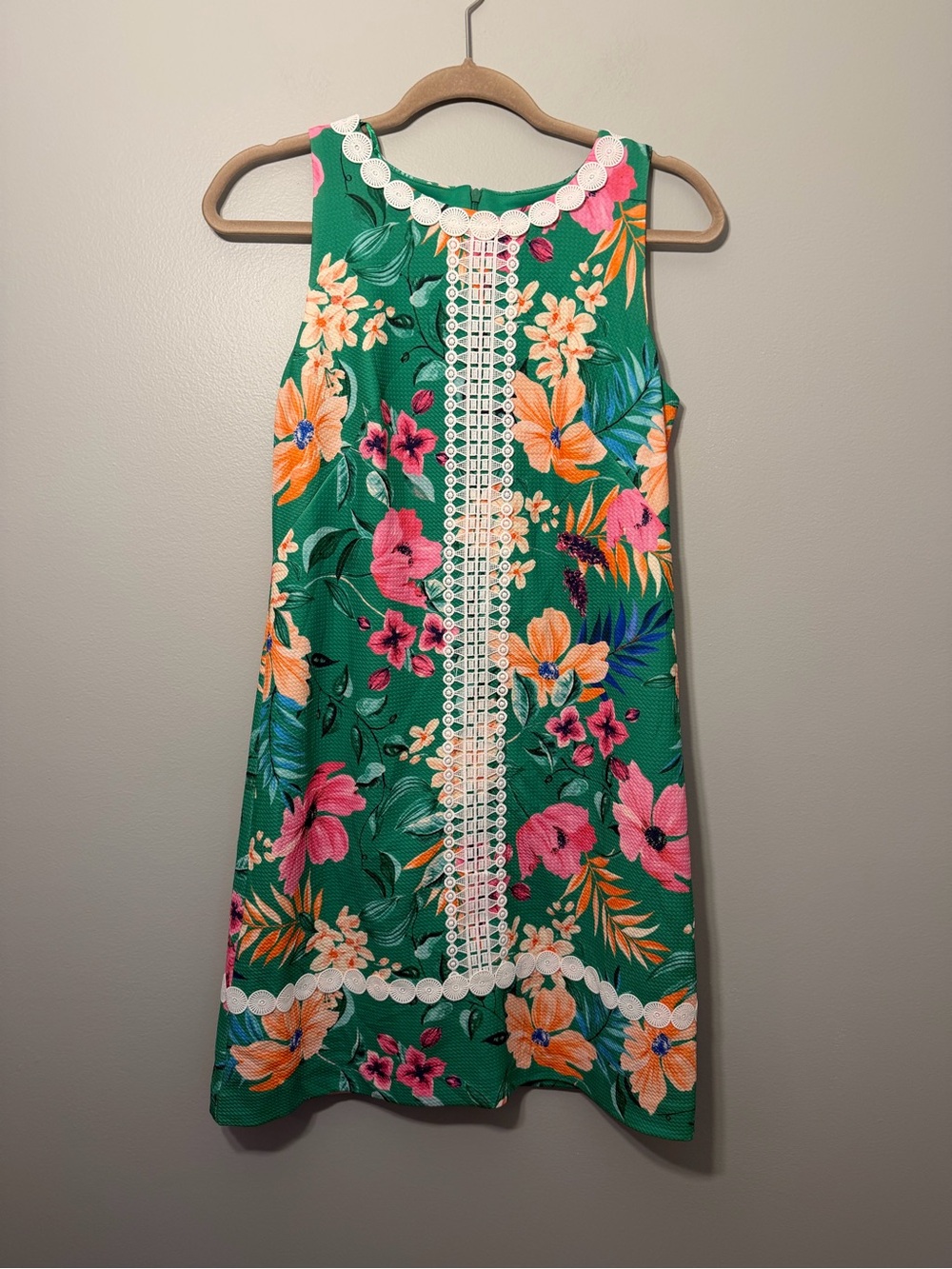 Eliza J Green Floral Lace-Trim Shift Dress